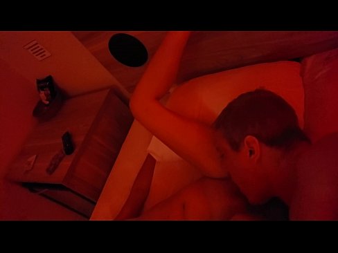 ❤️ Нойтон хөхөө долоож байна. Гэрийн порно манайд mn.tubsexercom.ru ❤